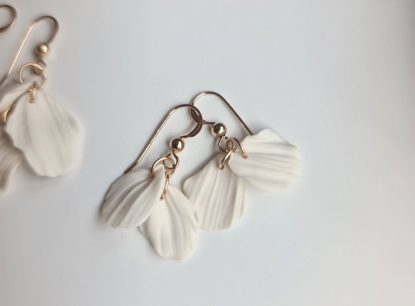 Iris Dangles